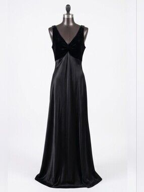 VTG Timing USA Black Velvet Satin Formal Maxi Dress V-Neck Gothic 90s Gown